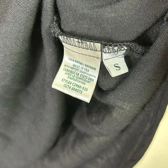 Cloth & Stone by Anthropologie Black V-Neck Top Small Short Sleeve High-Low Tee - Picture 5 of 8